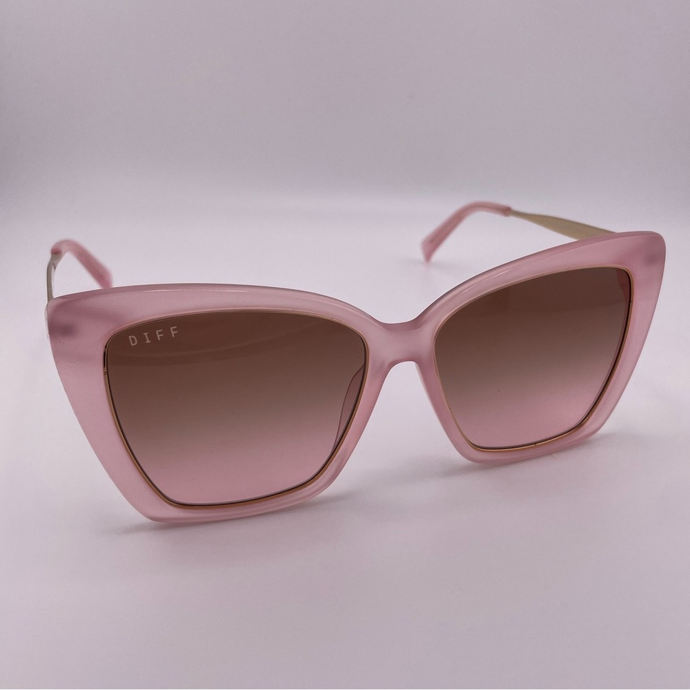 DIFF Eyewear Sunglasses